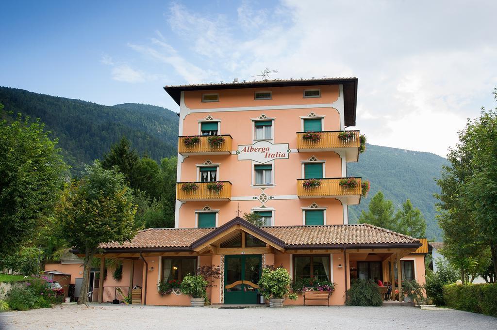 Albergo Italia Molveno Exteriör bild